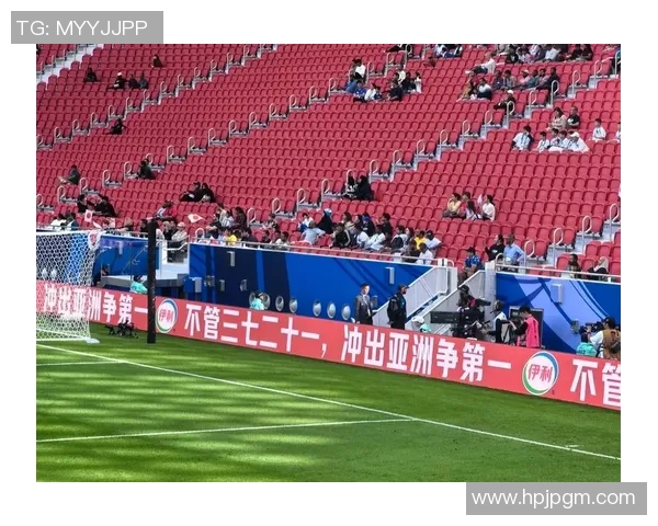 中国队与卡塔尔激战正酣精彩瞬间图片集锦回顾比赛亮点与精彩时刻